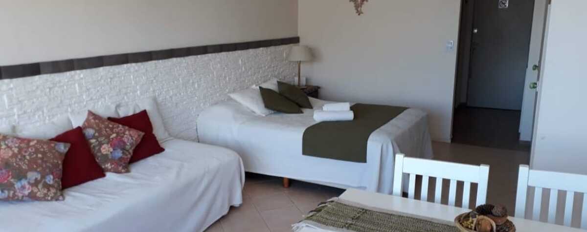 Foto principal de Monoambiente con vista única del lago, montañas y ciudad. en San Carlos De Bariloche