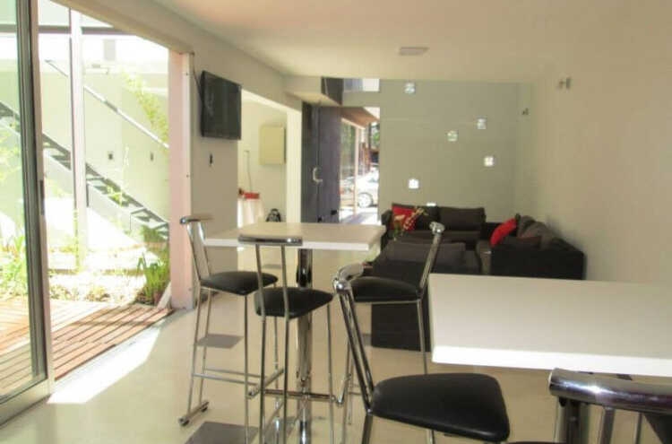 Foto principal de Cañas Suites Urbanas en Mina Clavero