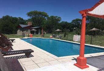 Foto 1 de la galería de Piedras Amarillas Complejo de Cabañas en Santa Rosa De Calamuchita