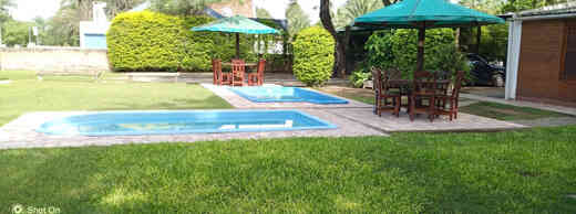 Foto 1 de Cabañas la Casa del Lago en Termas De Rio Hondo