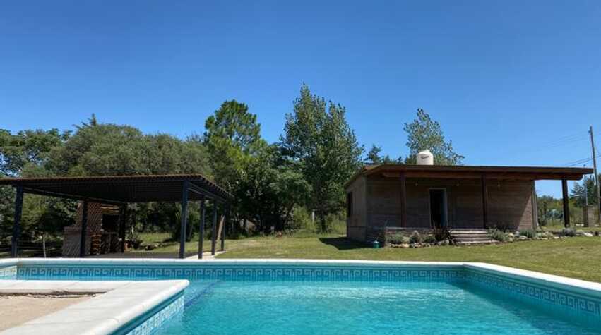 Foto principal de ¡¡¡ COMPLEJO DE CABAÑAS SOL ETERNO !!! en Villa Parque Síquiman