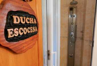 Foto 1 de la galería de Orillas del Mar Cabañas & SPA en Villa Gesell