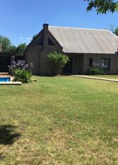Foto 3 de la galería de Amplia Casa De Campo Funes - Alquiler Vacacional en Funes