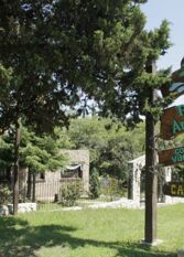 Foto 2 de la galería de Cabañas Pinar del Arroyito en Villa General Belgrano