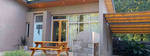 Foto 1 de Casa en el Bosque Peralta Ramos Mar del Plata by Lofty en Mar Del Plata