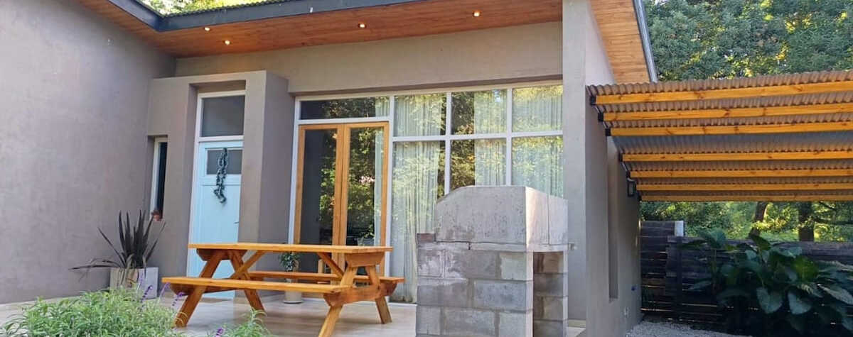 Foto principal de Casa en el Bosque Peralta Ramos Mar del Plata by Lofty en Mar Del Plata