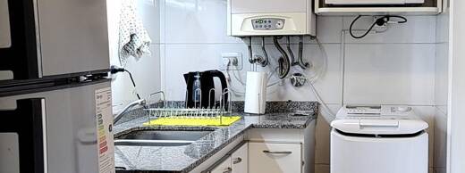 Cocina completa.