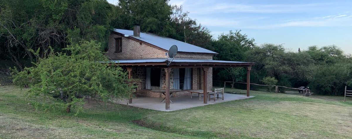 Foto principal de La Tapera casa de campo cerca del centro en Unquillo