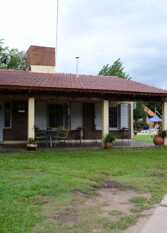 Foto 3 de la galería de Cabañas El Fantasio en Villa Carlos Paz