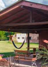 Foto 2 de la galería de La Casona Ciudad Parque Complejo de Aparts & Cabañas en Villa Ciudad Parque