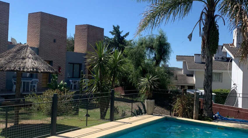 Foto principal de Aguaribay Apart Cabañas en Villa Carlos Paz