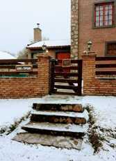 Foto 2 de la galería de Cabaña Cerro de las Rosas en Villa Giardino
