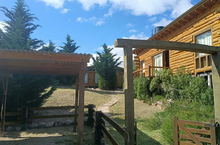 Foto principal de Cabañas El Establo en Monte Hermoso