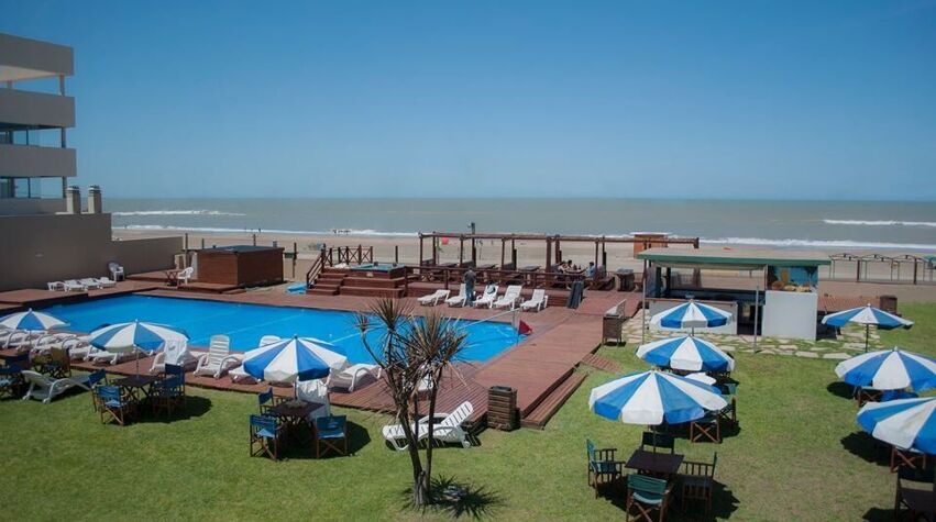 Foto principal de Hotel Tejas Rojas en Villa Gesell