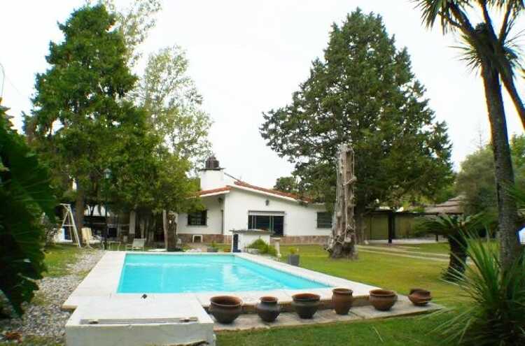 Foto principal de Chalet Los pinos en Funes