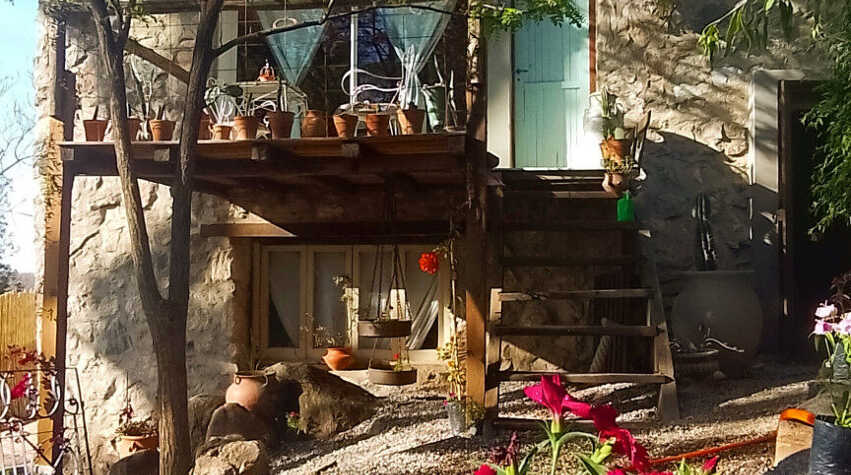 Foto principal de lacasitadepiedra_cabana en Unquillo