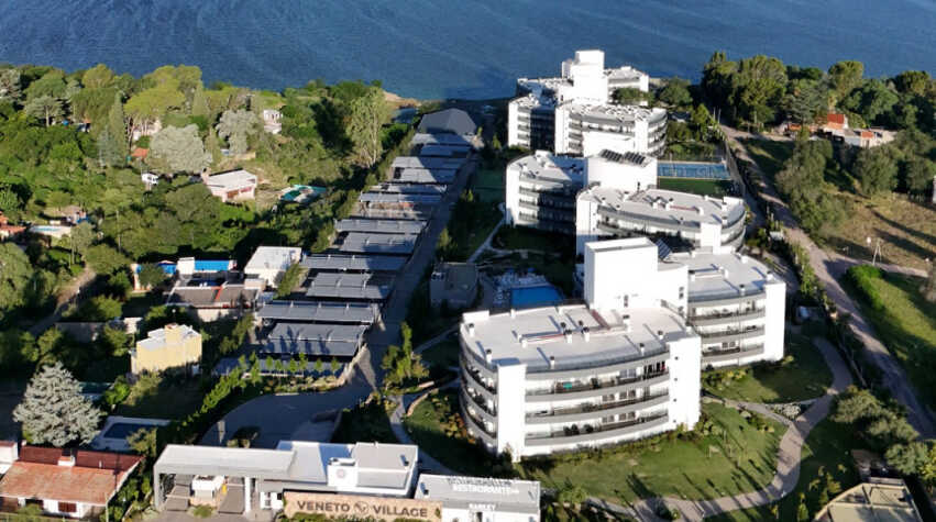 Foto principal de Veneto Village Resort & Spa en Villa Parque Síquiman