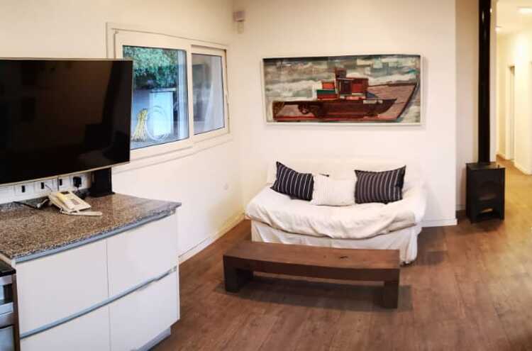 Foto principal de Casa sobre Laguna Privada en Pinamar