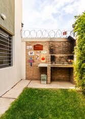 Foto 3 de la galería de Parrilla • WiFi 100 MB • Cochera • Aire • TV Cable en San Rafael