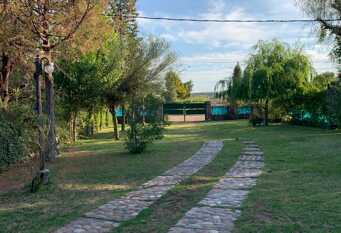Foto 1 de la galería de Cabaña El Sauce en Lujan De Cuyo