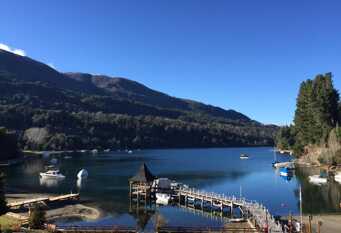 Foto 1 de la galería de Bahía Manzano Resort Semana 09-10-2021 en Villa La Angostura