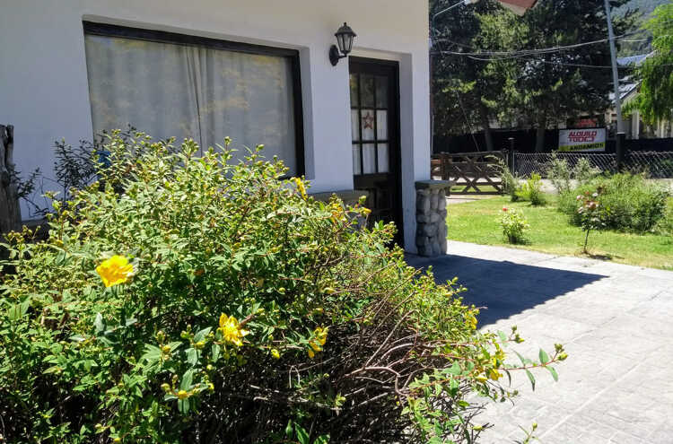 Foto principal de Cabañas Sol de Bayo en Villa La Angostura