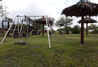 Foto 1 de la galería de Complejo El Olmo en Arroyo De Los Patos