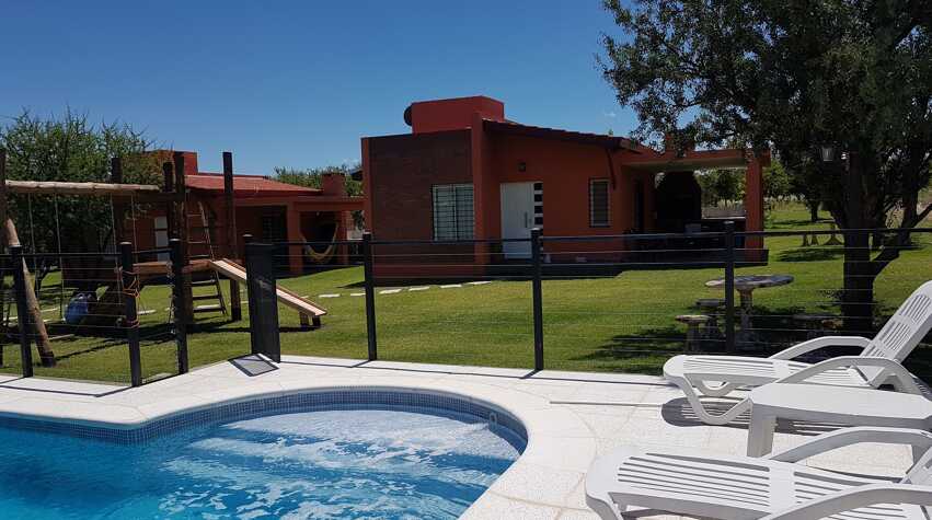 Foto principal de Cabañas Orange en Carpintería