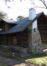 Foto 4 de AUTENTICAS cabañas de TRONCOS El Bosquecito en Tanti