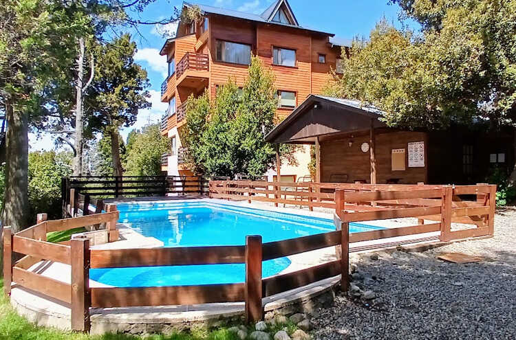 Foto principal de Constanza Dto con piscina en San Carlos De Bariloche