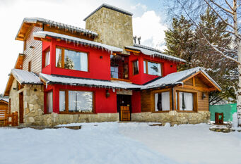 Foto 1 de la galería de Apartamentos Kurtem Lodge en San Carlos De Bariloche