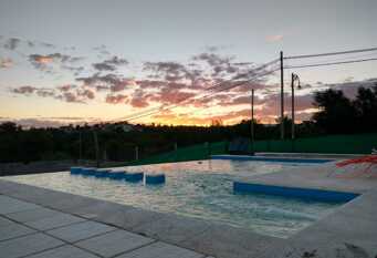 Foto 1 de la galería de Cabañas Amanecer en Villa Carlos Paz