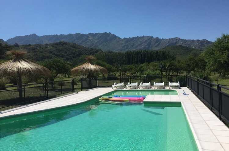 Foto principal de El Eden Complejo de Cabañas en Villa Larca