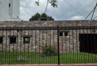 Foto 1 de la galería de La Casa de Piedra en Villa Carlos Paz