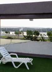 Foto 3 de Amplio departamento frente al lago-Seguridad 24 hs en Villa Carlos Paz