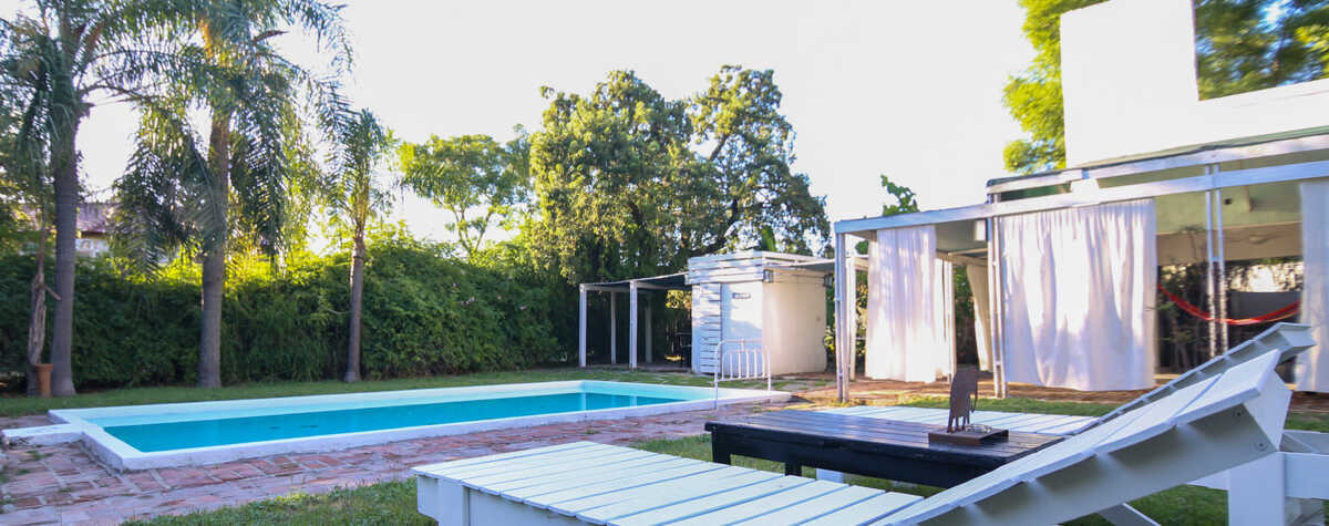 Foto principal de Suit Mariposa Amarilla en Colastiné Norte