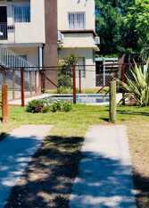Foto 3 de la galería de Cabañas Dunas Delfin,  a metros de la PLAYA en Monte Hermoso