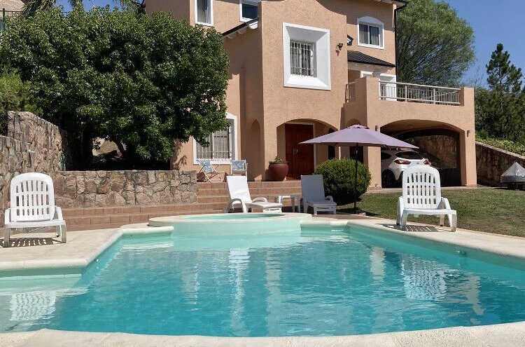 Foto principal de Casa de Hector - Villa del Lago en Villa Carlos Paz