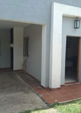 Foto 2 de la galería de Apartamentos Anahí en Villa Parque Síquiman