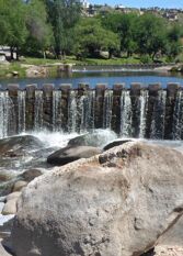 Foto 2 de la galería de Departamentos  frente al rio ( balneario Diquecito) en Villa Carlos Paz