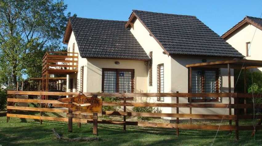 Foto principal de El Kepuche Complejo de Cabañas en Villa Gesell