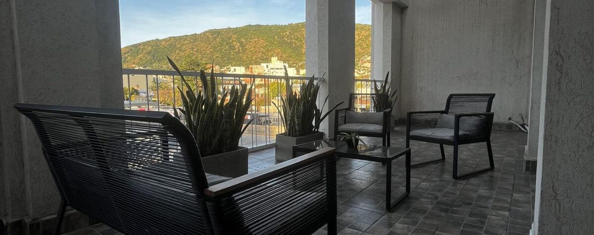 Foto principal de Dpto Boutique céntrico con terraza propia y vista a las mont en Villa Carlos Paz