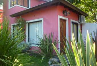 Foto 1 de la galería de Casas de Mar en Lucila del Mar Corrientes y S.del Estero en La Lucila Del Mar