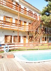 Foto 2 de la galería de Apartamentos Del Pinar en Pinamar