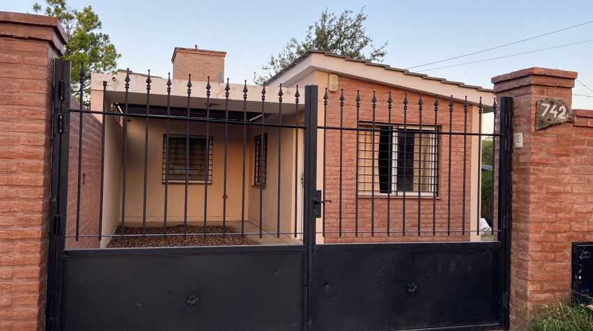 Foto principal de CASA -Roble de la Estancia en Alta Gracia