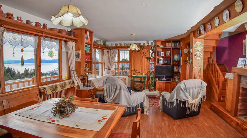 Foto principal de La Casa de las Flores Bariloche en San Carlos De Bariloche