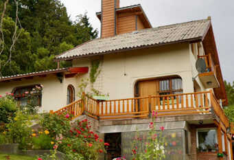 Foto 1 de la galería de La Casa de las Flores Bariloche en San Carlos De Bariloche