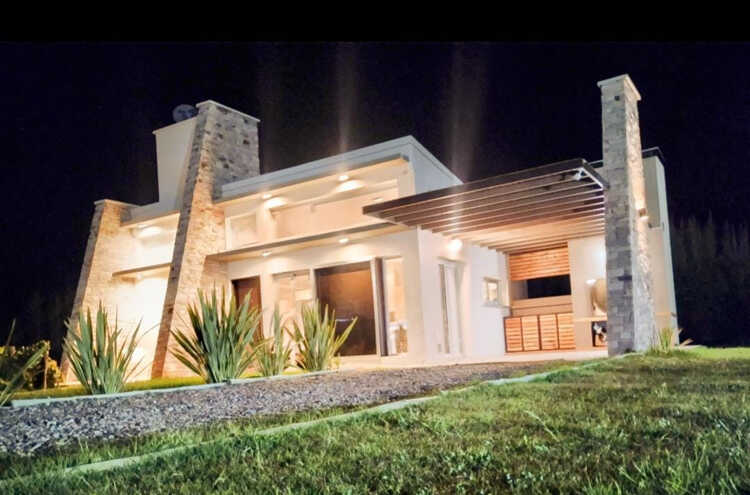 Foto principal de De Alma Tinta - Petit Chalet Bioclimático en San Rafael