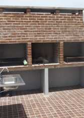 Foto 2 de la galería de AGRADECIDOS paseo 132 a 20m del playa, VISTA al mar en Villa Gesell