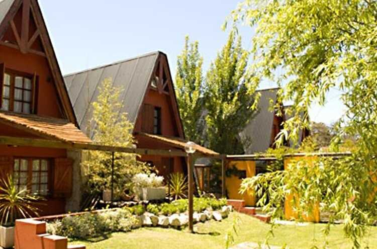 Foto principal de La Delfina Complejo de Cabañas en Miramar